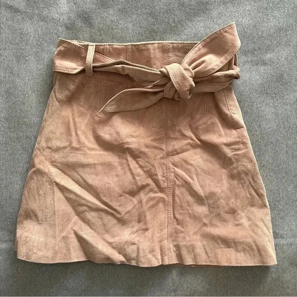 Blank NYC suede mini skirt blush pink size 25 - Picture 3 of 10